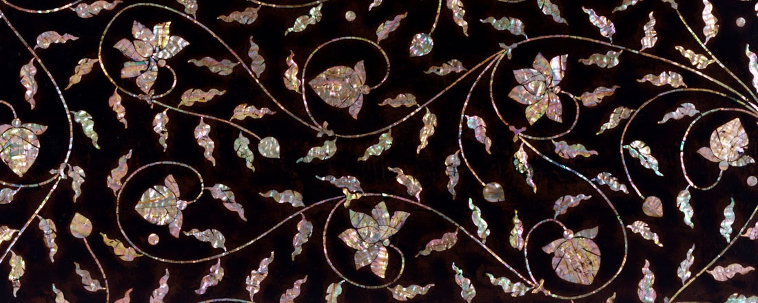 Najeon Chilgi (Korean Mother-of-Pearl Lacquerware) – light transformed into timeless art