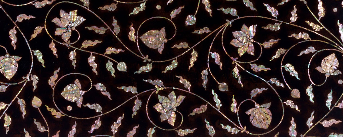 Najeon Chilgi (Korean Mother-of-Pearl Lacquerware) – light transformed into timeless art