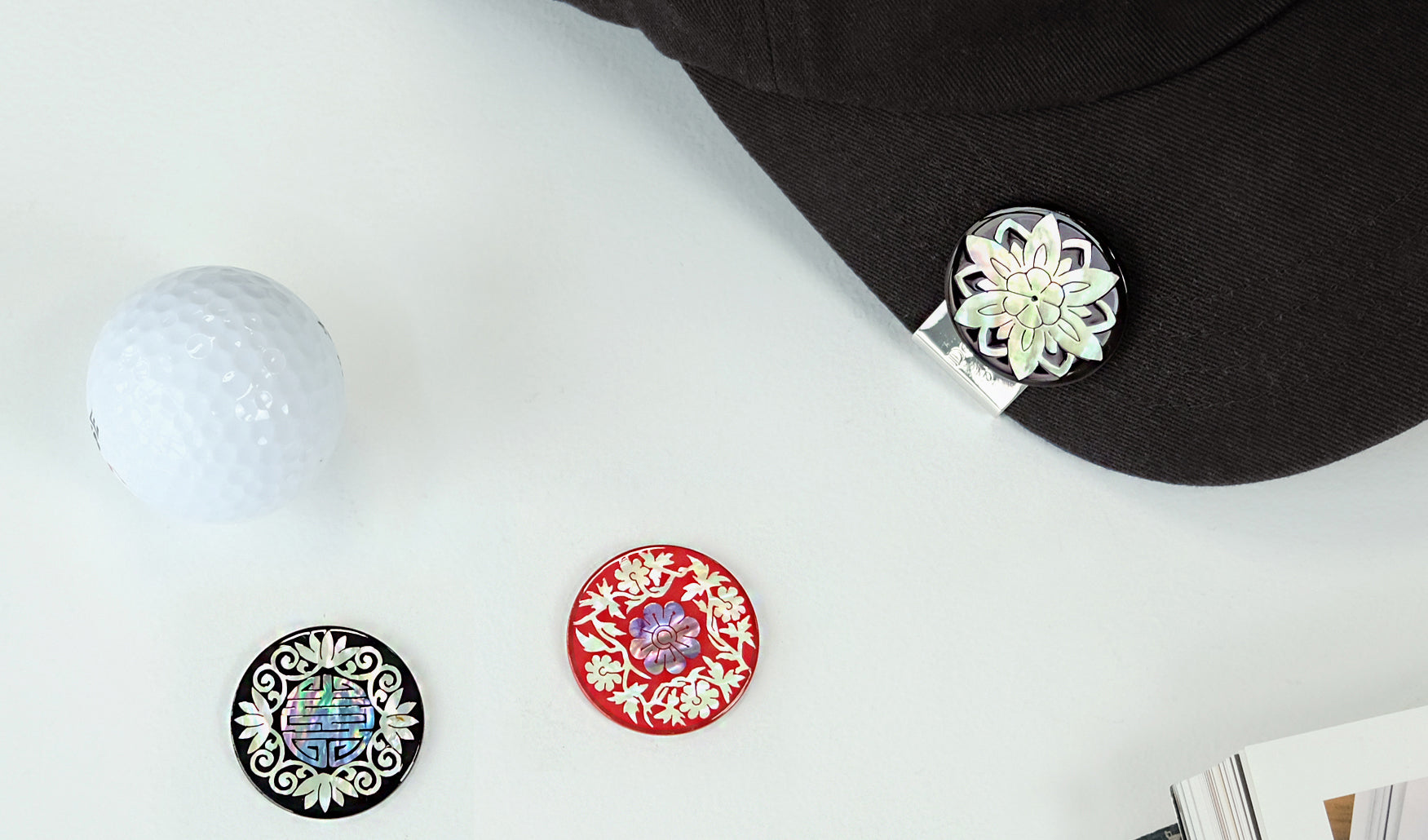 Mother of Pearl Golf Ball Marker and Cap Clip Set with Arabesque Design