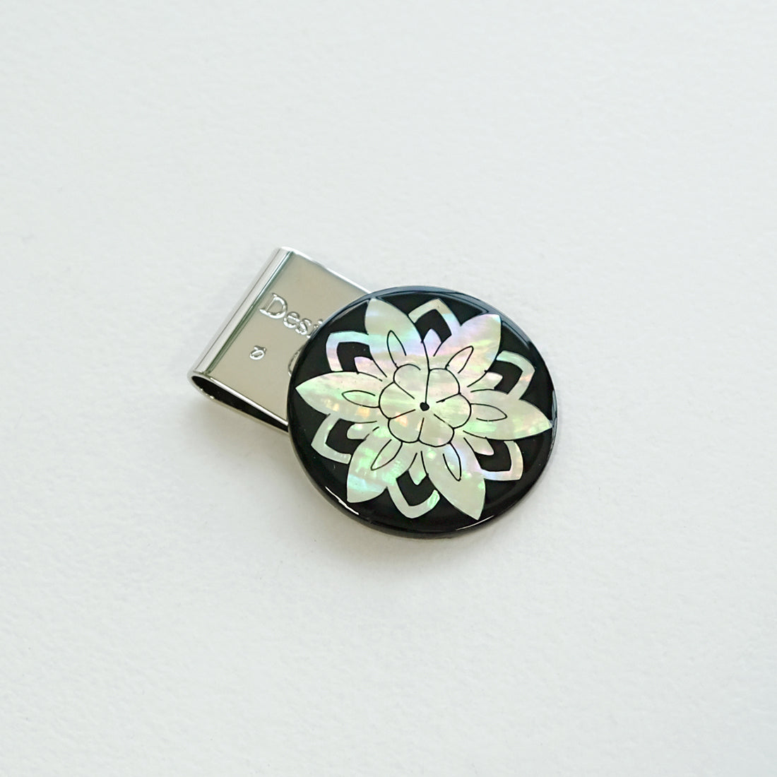 Mother of Pearl Golf Ball Marker Cap Clip Set with Lotus Flower Design
