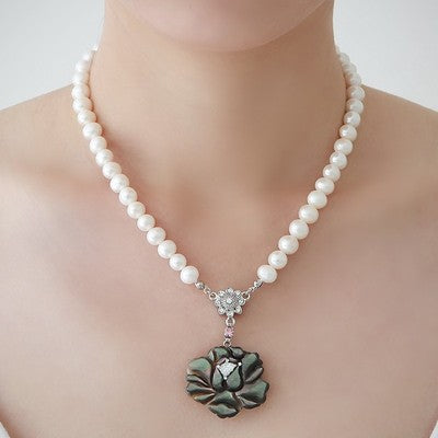 Mother of Pearl Rose Flower Natural Saltwater White Pearl Chain Necklace Pendant