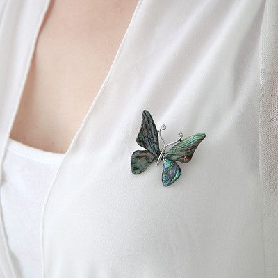 Mother of Pearl Butterfly Design Colorful Dark Green Shell Lady Brooch Pin Gift