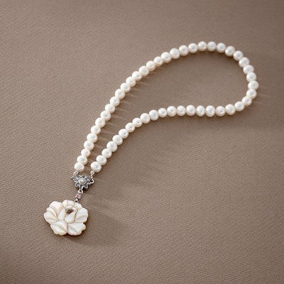 Mother of Pearl Rose Flower Natural Saltwater White Pearl Chain Pendant Necklace